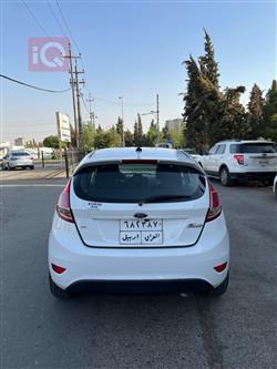 فورد فييستا